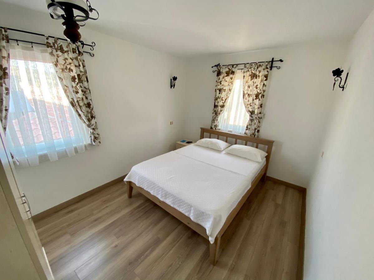 Ada Hotel Бозджаада Экстерьер фото