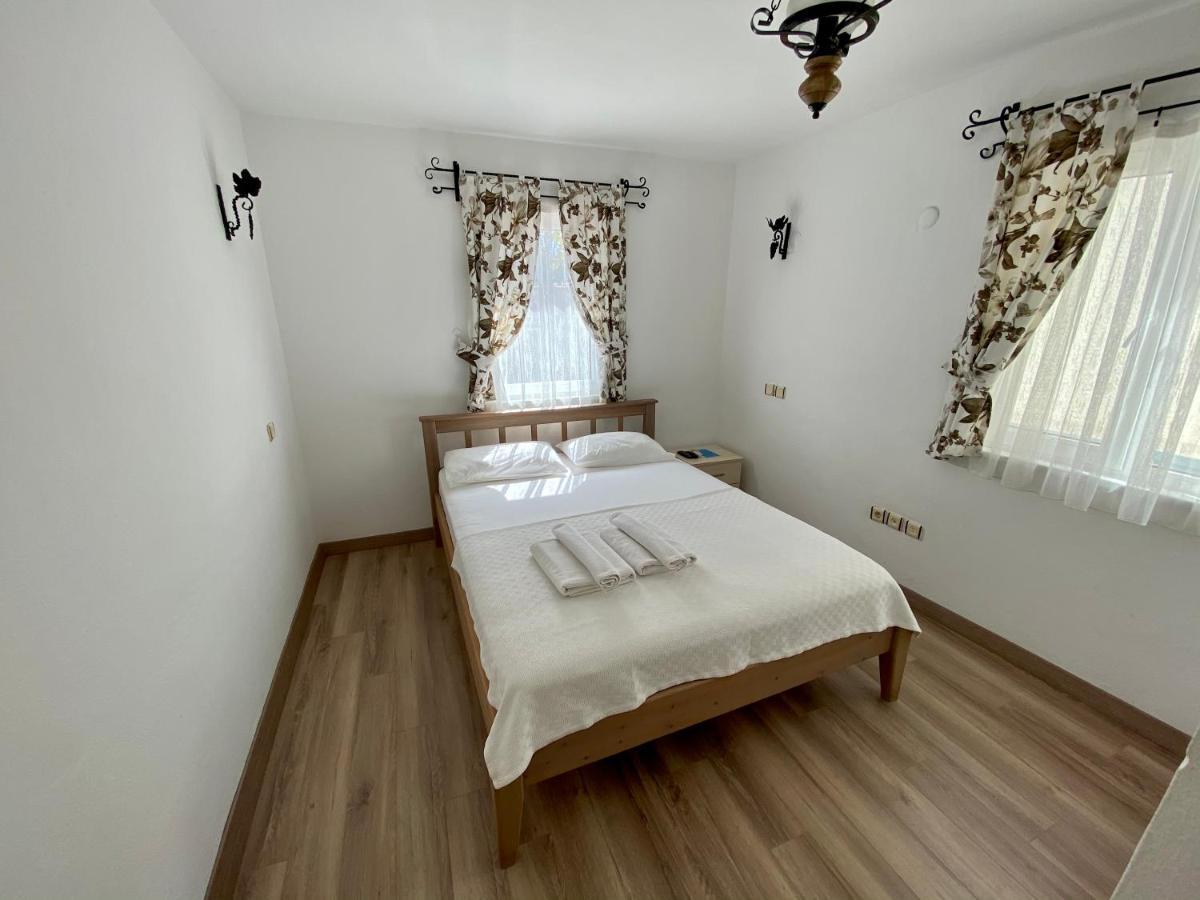 Ada Hotel Бозджаада Экстерьер фото