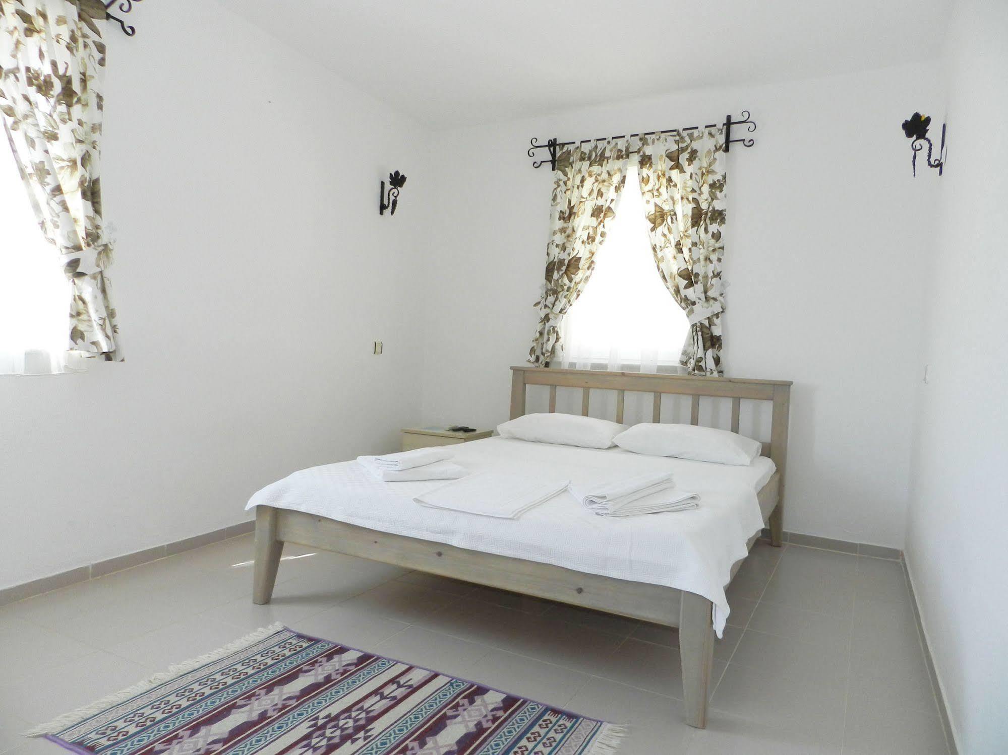 Ada Hotel Бозджаада Экстерьер фото
