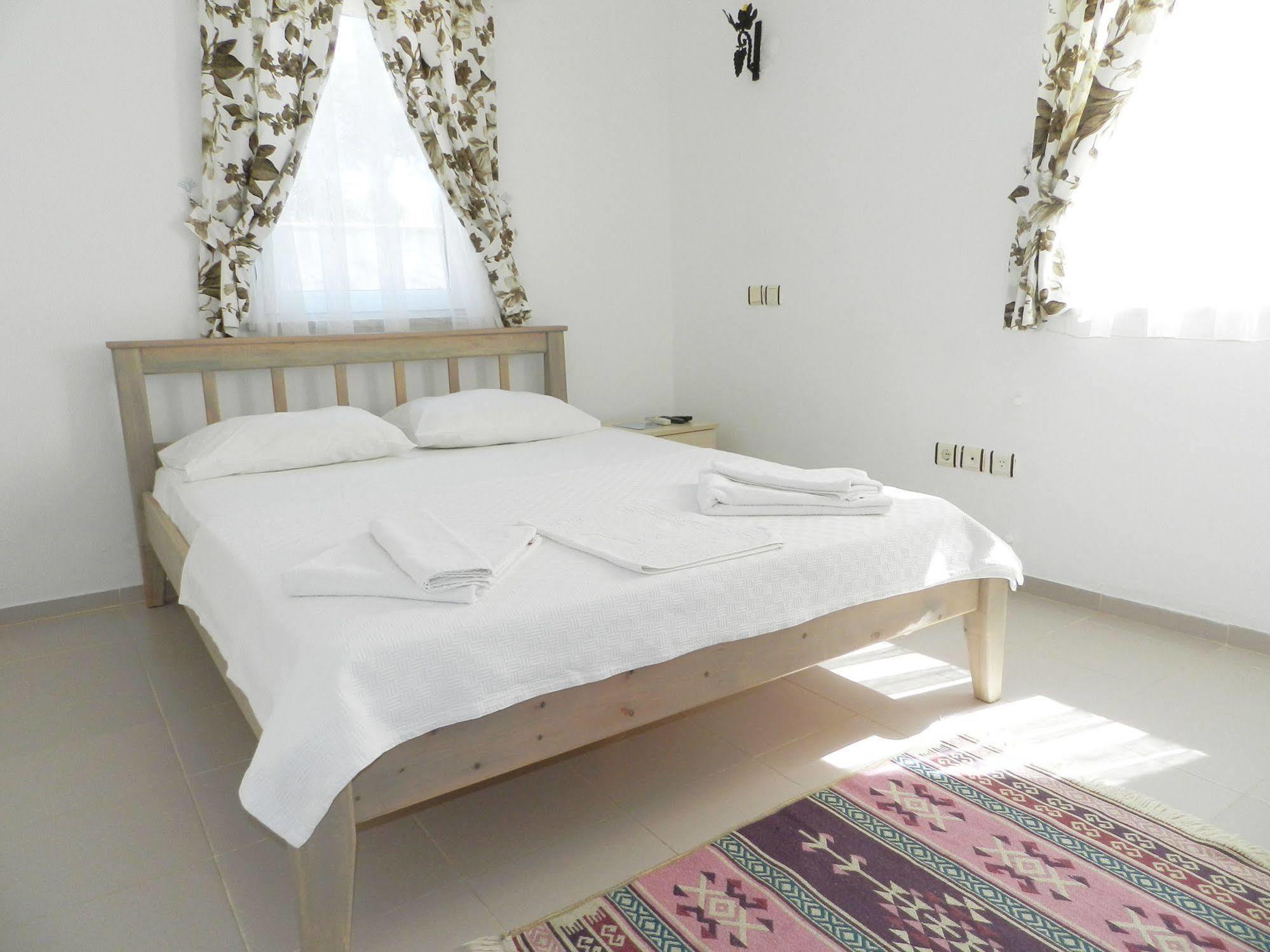 Ada Hotel Бозджаада Экстерьер фото